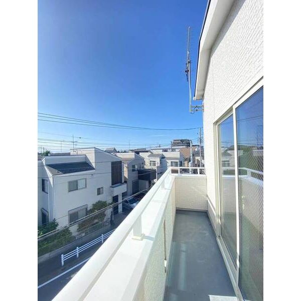 クレイドルガーデンさいたま市大宮区上小町第1　1号棟 バルコニー