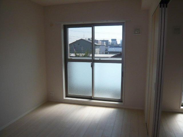 ルミナス高鼻202号室 室内