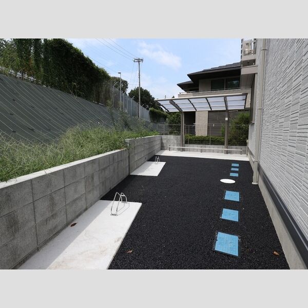 タジェット 駐輪場