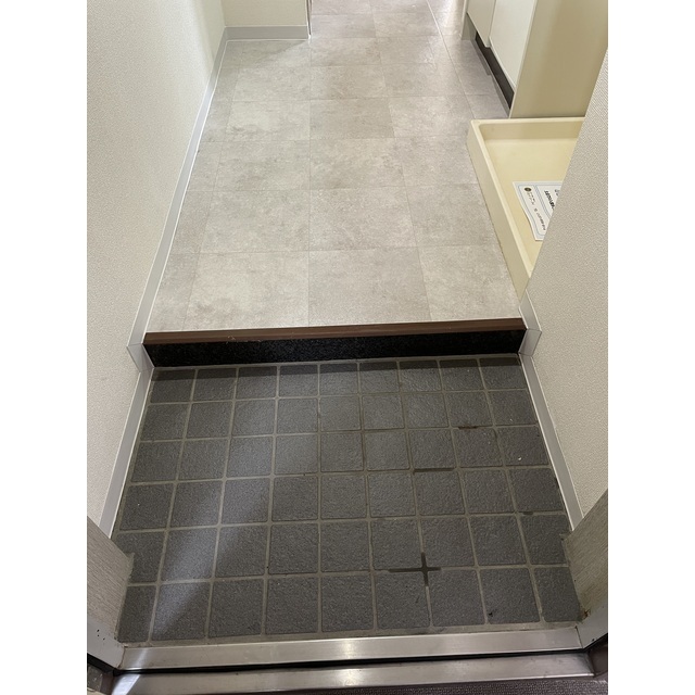 リーラ仲御徒町 玄関