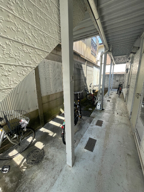 ハイツウェル エントランス