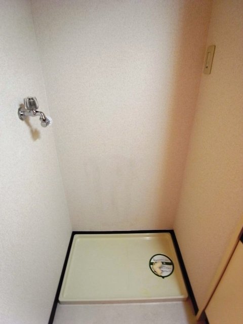 スカイコート新宿第７2階 室内洗濯機置場