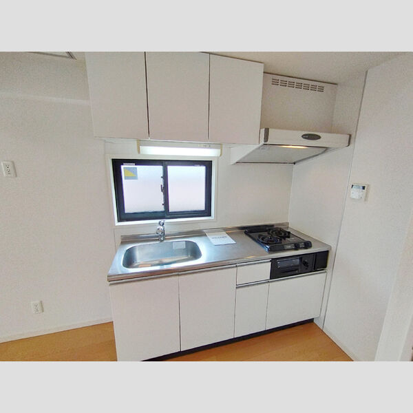 ガーデンハウス 402号室　キッチン
