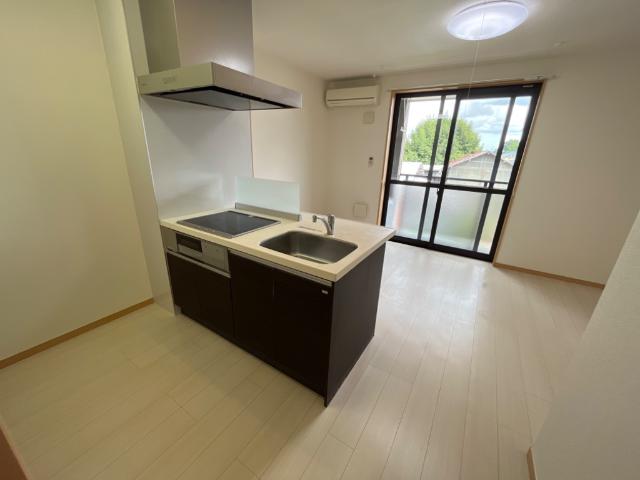 ルミナス206号室 リビング