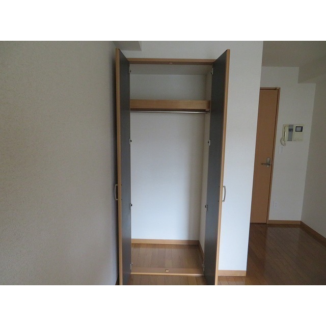 Supreme　Tsukishima0202号室 クローゼット