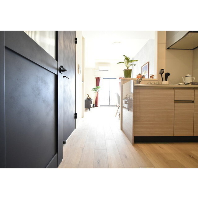 CRESCENT COURT 内観