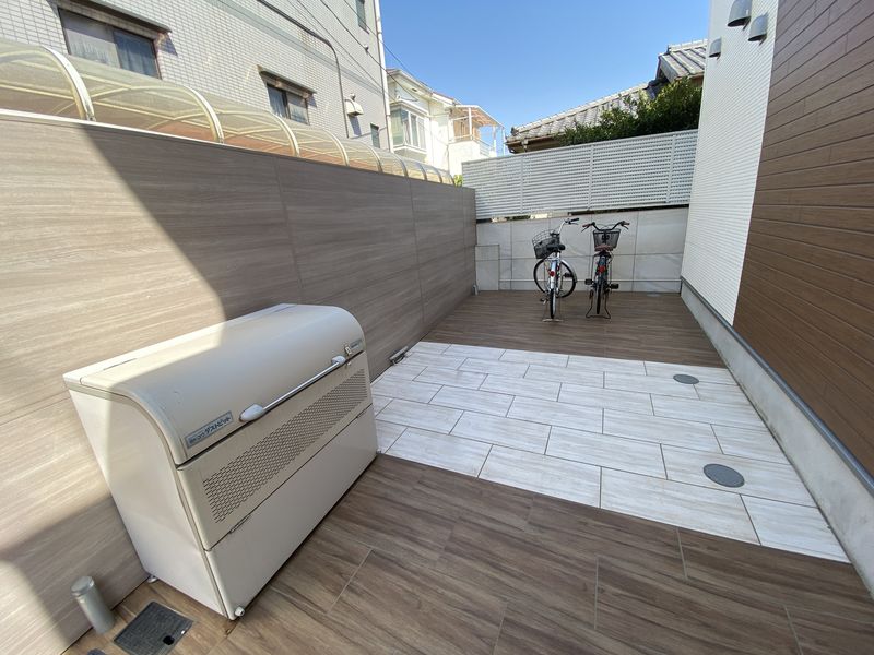 ＬＡＺＵＬＩ中村橋203号室 ロビー