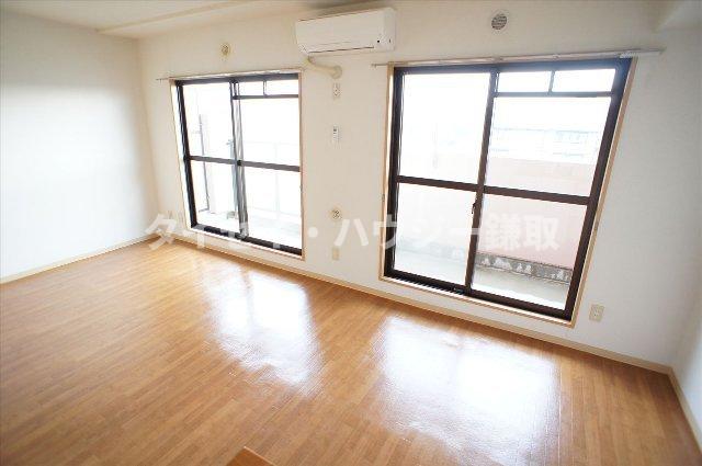 ベルデモールⅡ エアコン1基完備♪