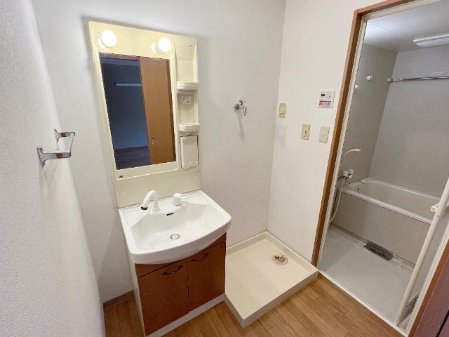 彩都ー花ノ岡 洗髪洗面化粧台