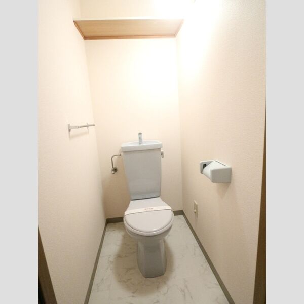 ストークマンション102号室 トイレ