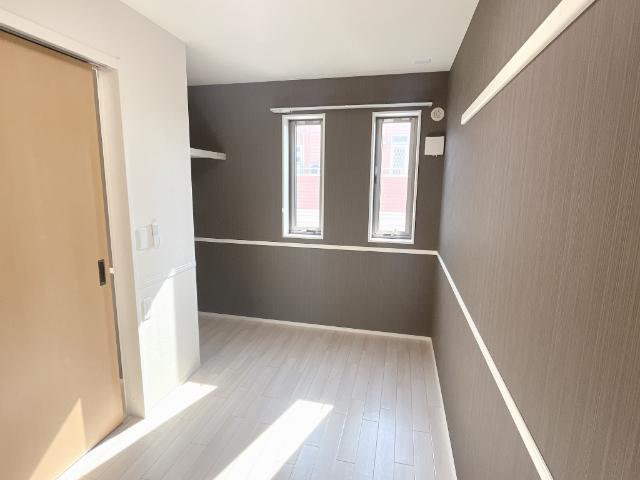 サンライズⅡ 洋室