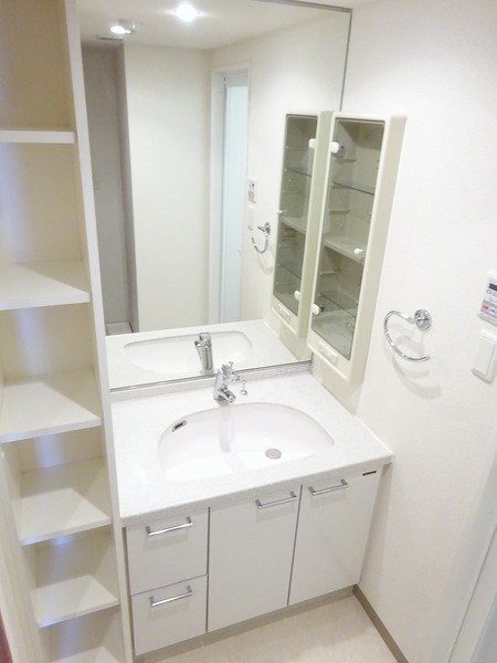 パテラ川口 洗面