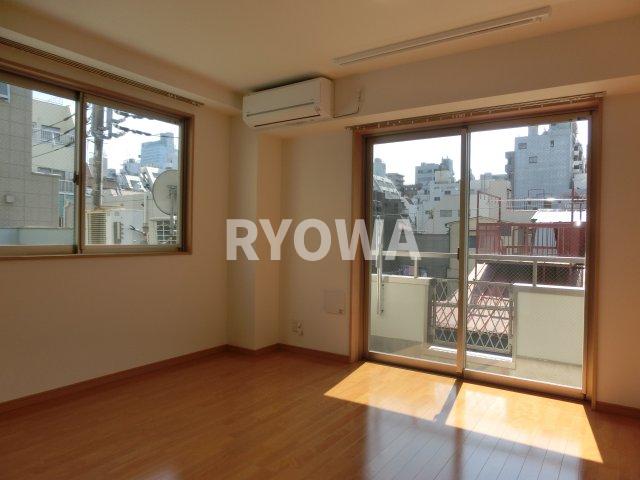 キャラット御徒町3階 掲載の写真は退去前の写真となります。