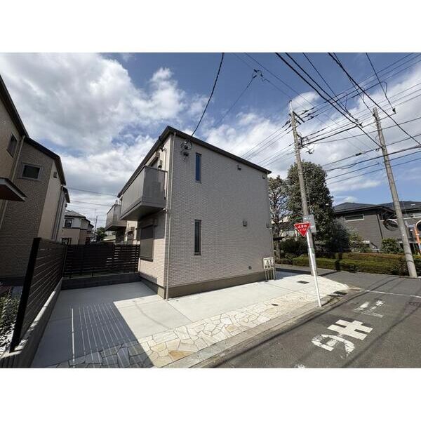 アベニューさんごD棟 外観