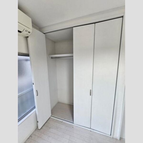 Y art103号室 収納