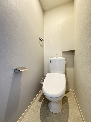 ソル・アスール2階 トイレ