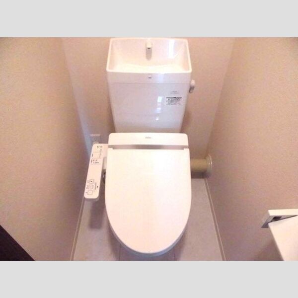 サン・コーポラス 温水洗浄暖房便座