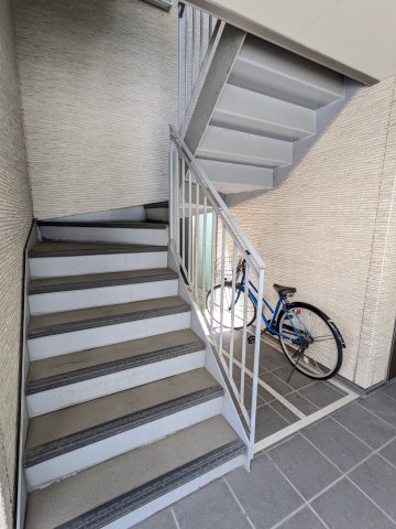 ディアコート南行徳302号室 同建物別部屋の参考画像