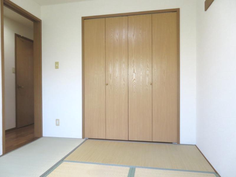 メゾンアンソレイエ 内観