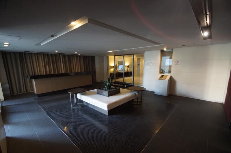 六本木デュープレックスエムズ2階 エントランス