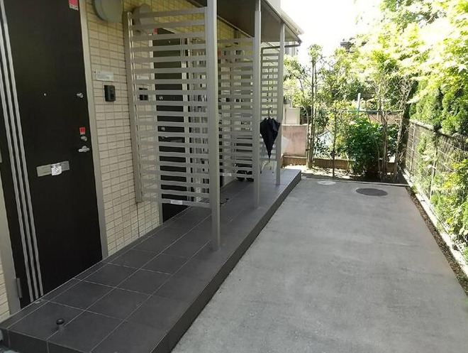 ガーデンハウス エントランス