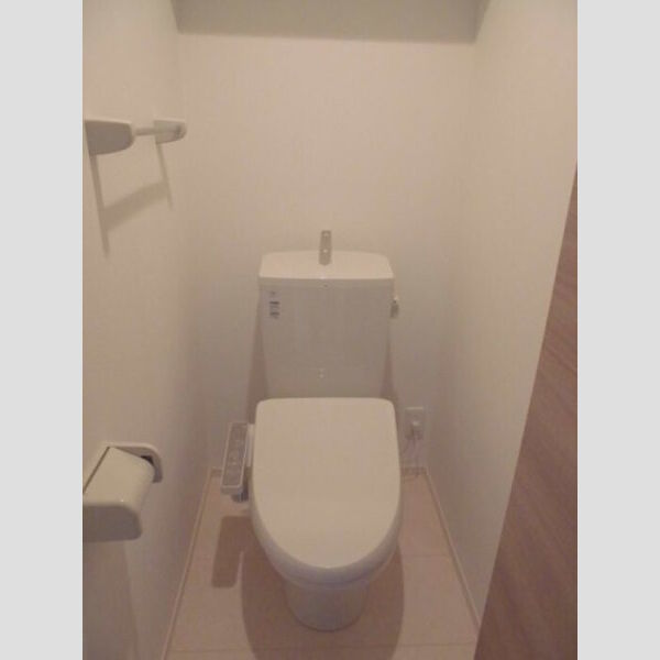 フェアハウス201号室 トイレ