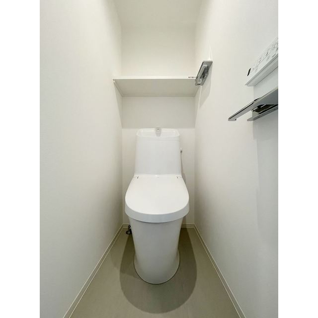 グランパセオ代々木上原0304号室 内観