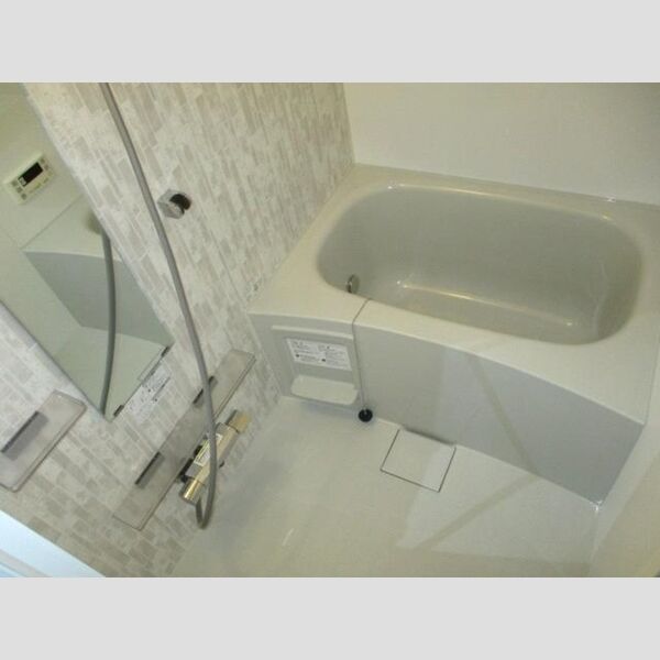 ファーストターフ鎌取　C302号室 浴室