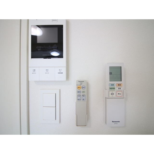 プレール・ドゥーク赤塚204号室 内観