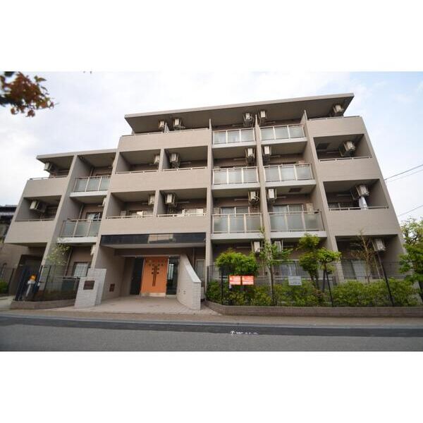 ヴィラ・ロクロー 外観