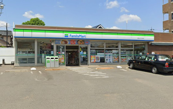 東村山市久米川町戸建て 【コンビニエンスストア】ファミリーマート 東村山久米川町店まで650ｍ