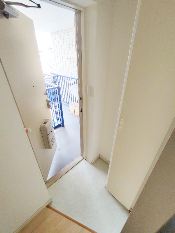 ストゥーディオ1階 ※別号室参考写真となります。