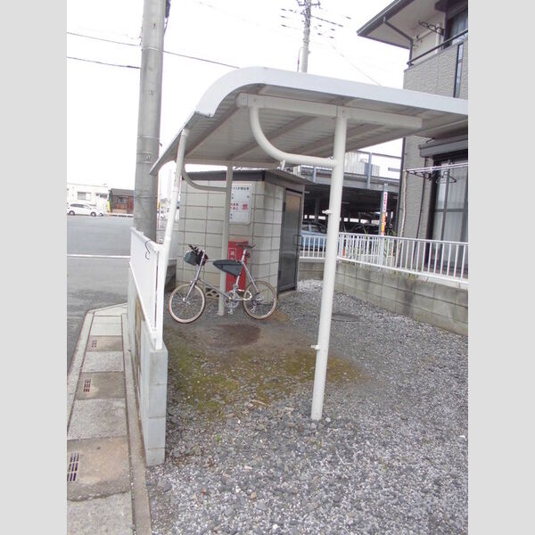 ボナールU 駐輪場