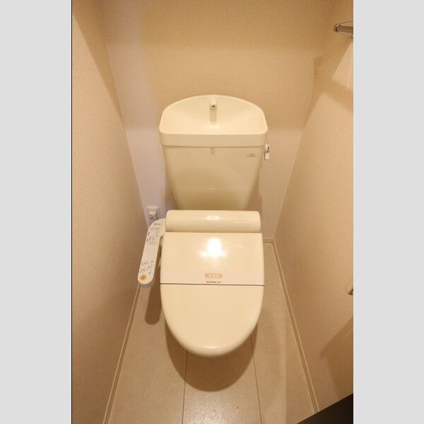 レスポワールアヤ 温水洗浄暖房便座