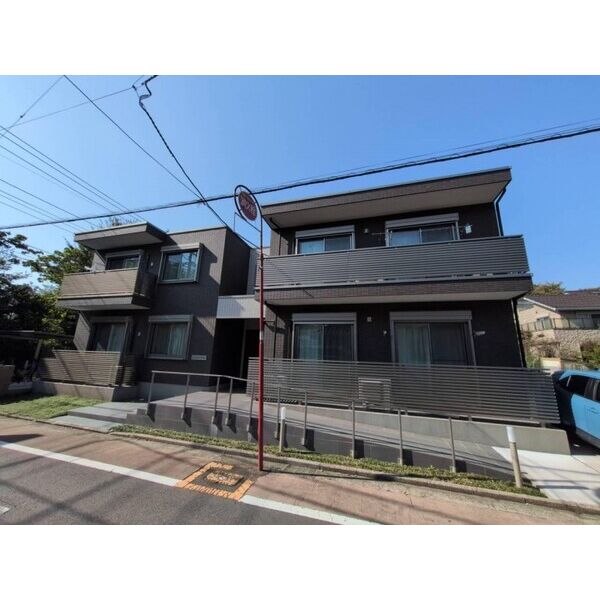 ROSEWOOD KKの外観画像