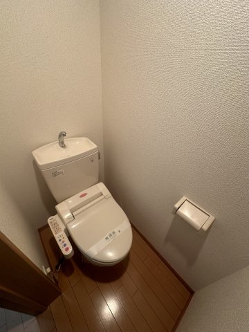 ウィステリアK トイレ