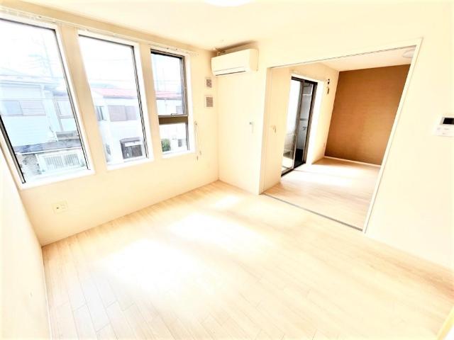 ＬＩＥＮ リビング