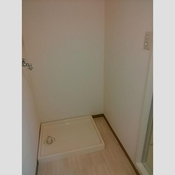 エスポワール八千代610号室 同建物別部屋の参考画像