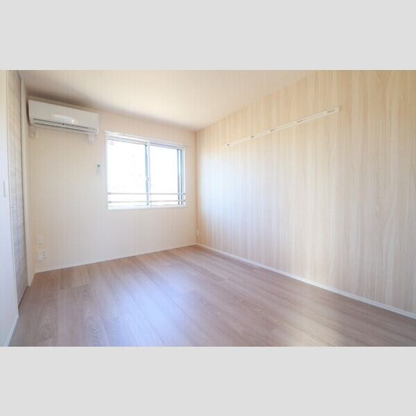 Frais Parfum(フレ パルファン) 洋室