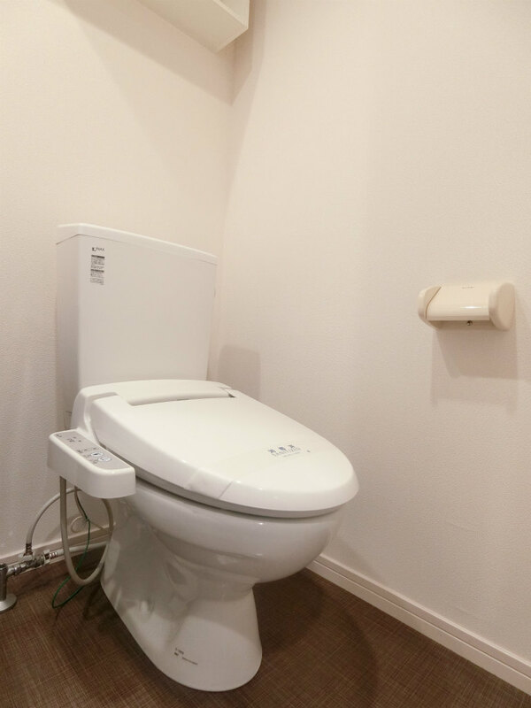 リブリ・ハナミズキ湘南台2階 トイレ