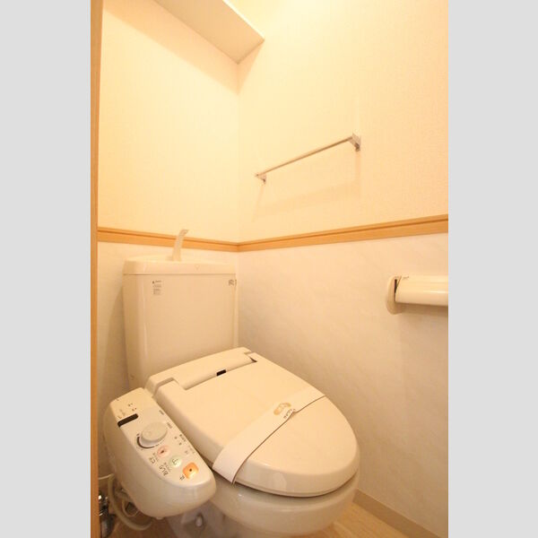 ルポゼ東中山 トイレ