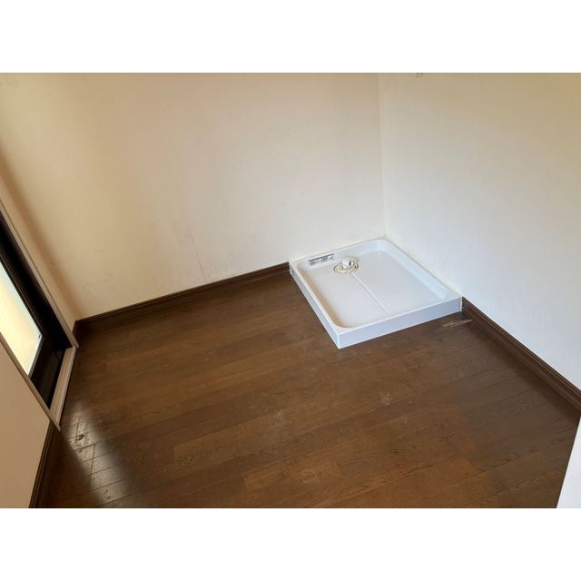 石神井町5丁目戸建A号室 室内洗濯機置場