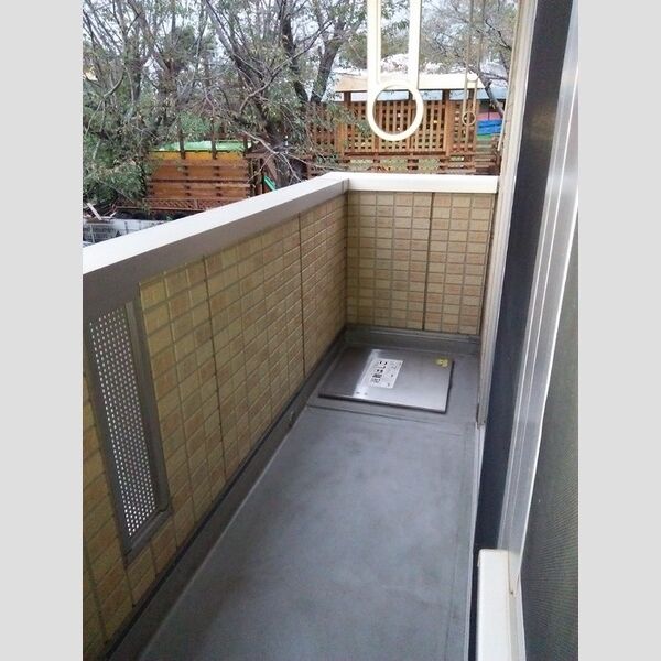 グリシーヌ　B バルコニー