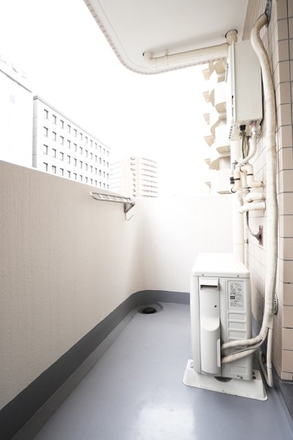 横浜平沼ダイカンプラザ三号館4階 バルコニー