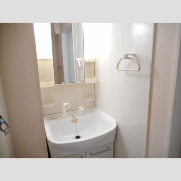 サンフルール101号室 洗髪洗面化粧台