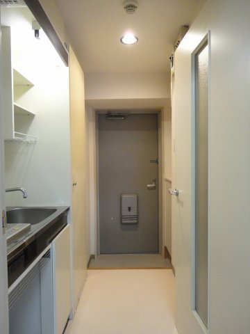 クリオ阪東橋壱番館 玄関