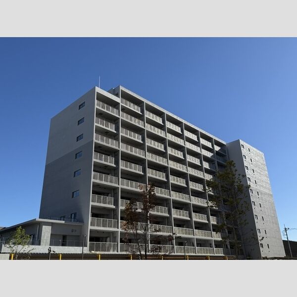 リーラ横浜川和町の外観画像