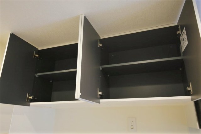 マーベラス鶯谷 収納