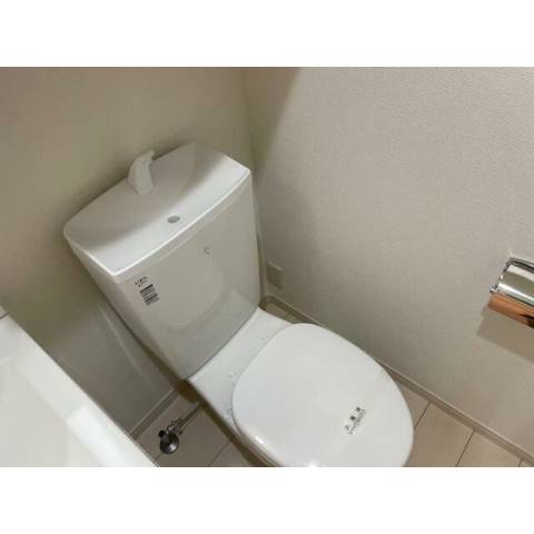 ハーミットクラブハウスＬａｇｏｏｎ トイレ