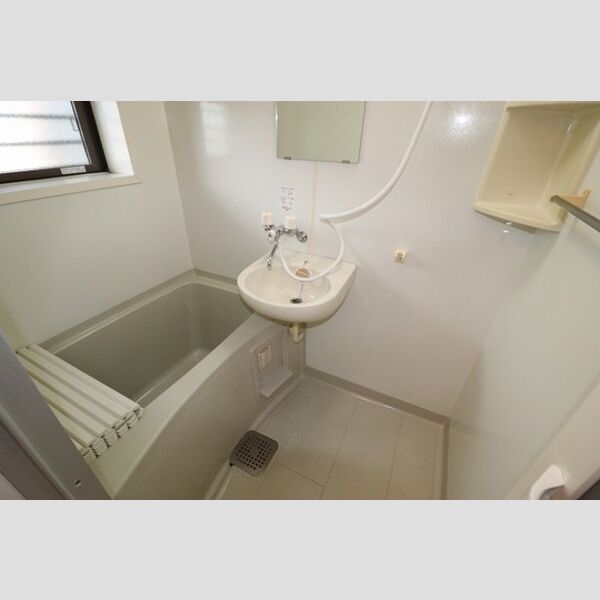 シャレー馬橋302号室 ユニットバス